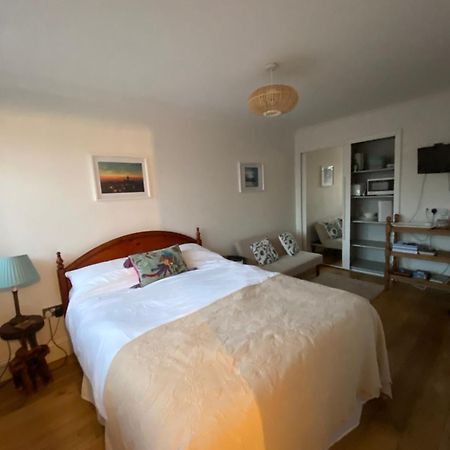 Bright Suite Whitstable Bagian luar foto